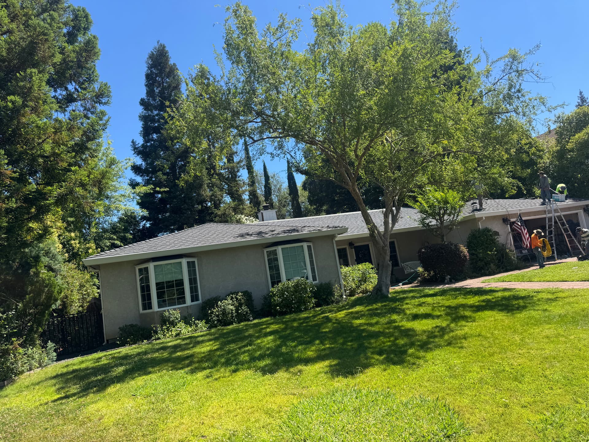Gallery photos for Wood Shake to CertainTeed Shingles Roof Replacement: Image #3